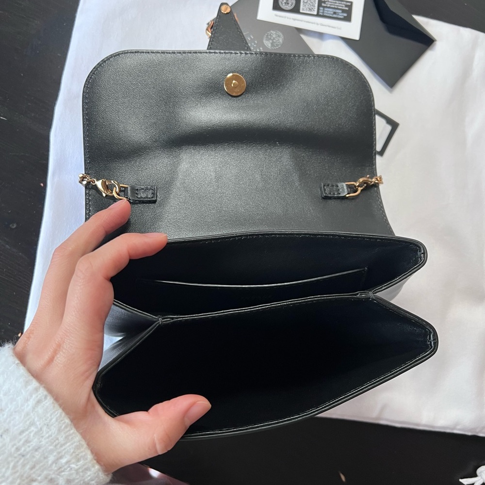 Versace crossbody bag/ handbag - Picture 2 of 6